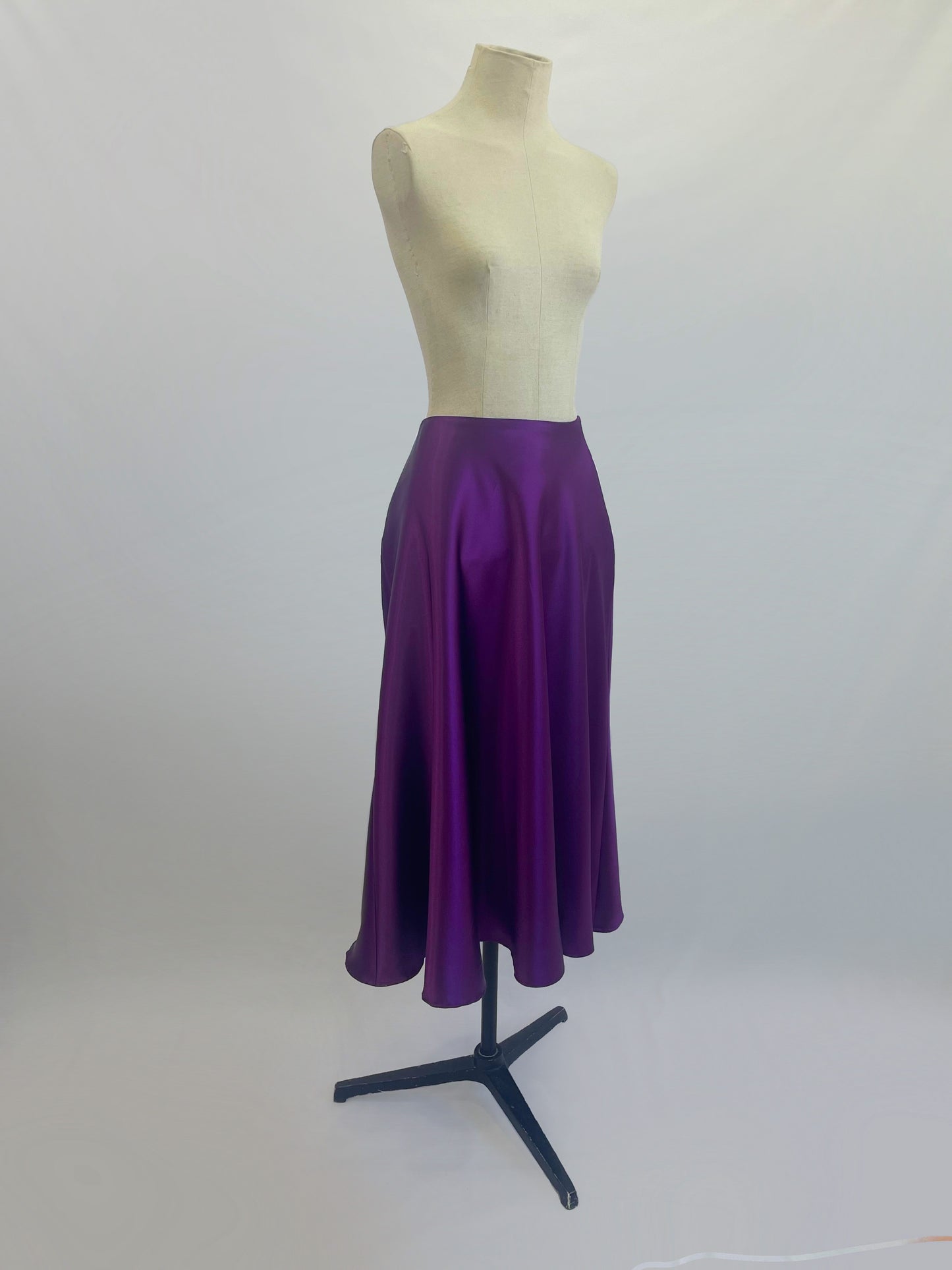 Falda Eos Morado Uva