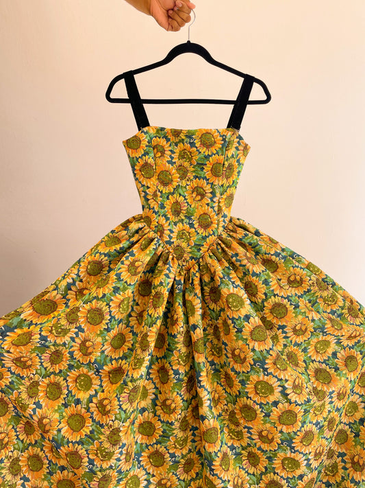 Magdalena dress sample size 4