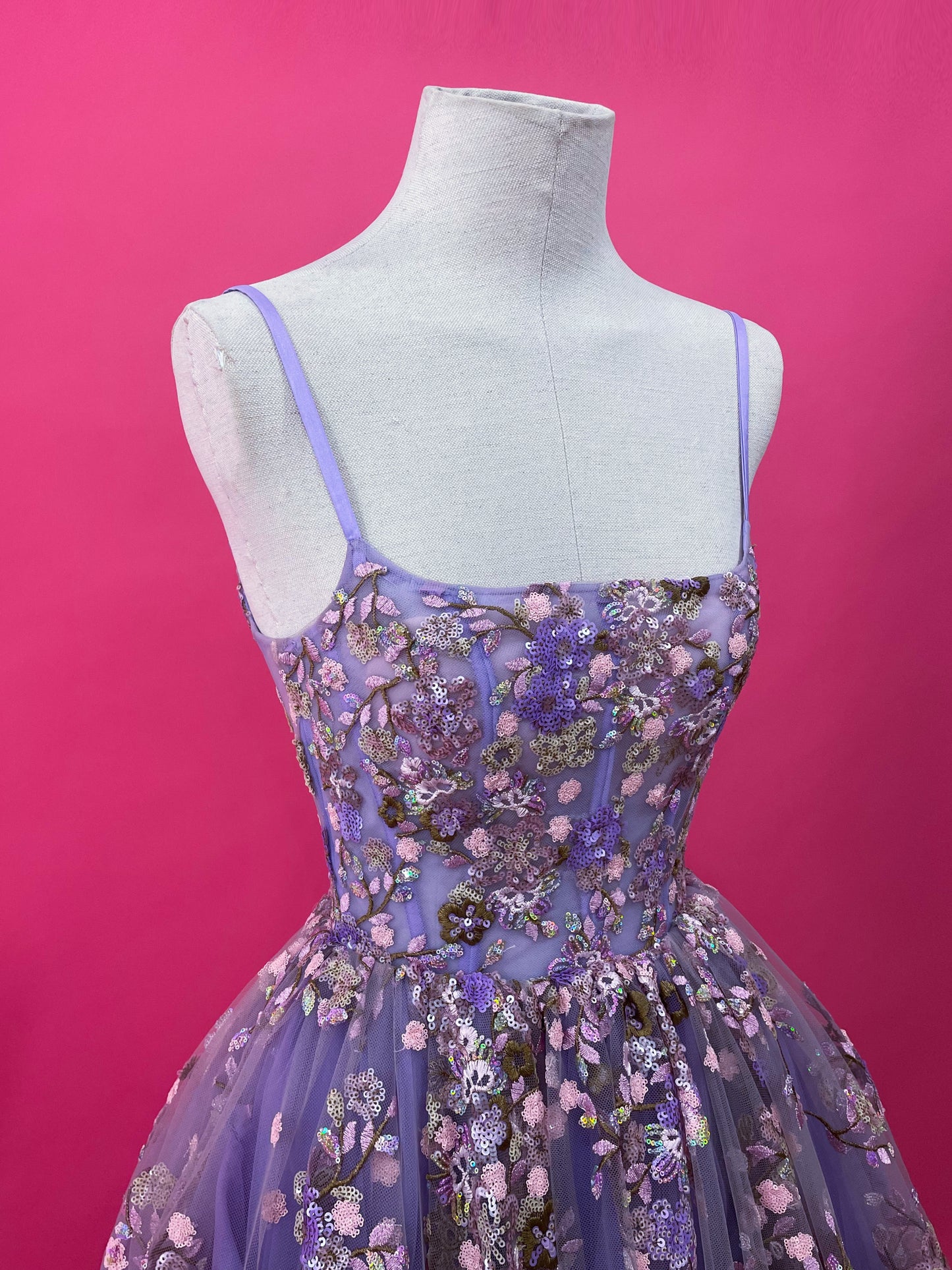 Sample Graciela lilac dress size 2