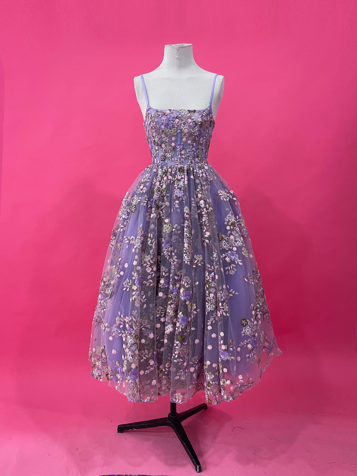 Sample Graciela lilac dress size 2