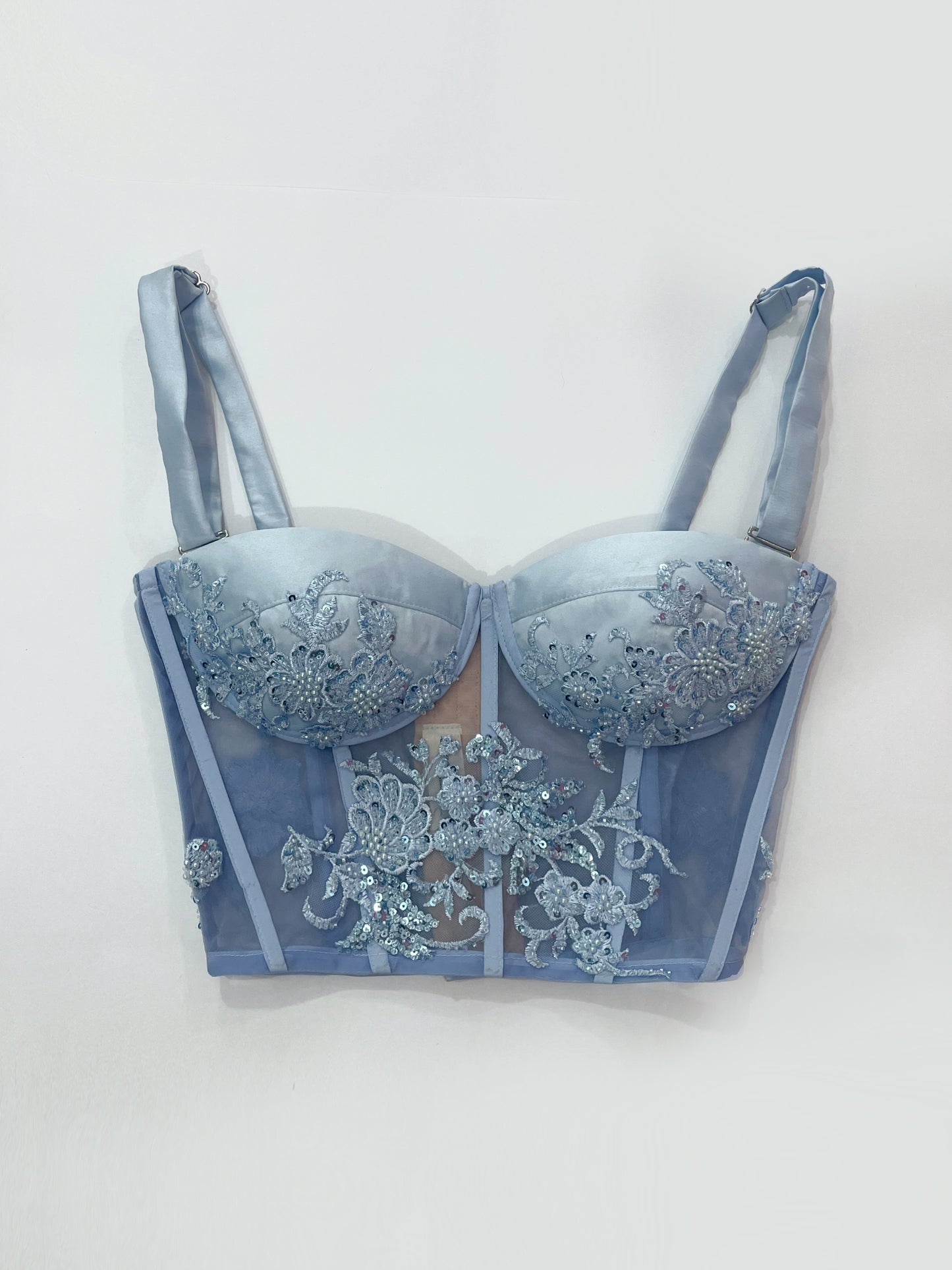 Pieza única bustier azul cielo bordado talla 6-8
