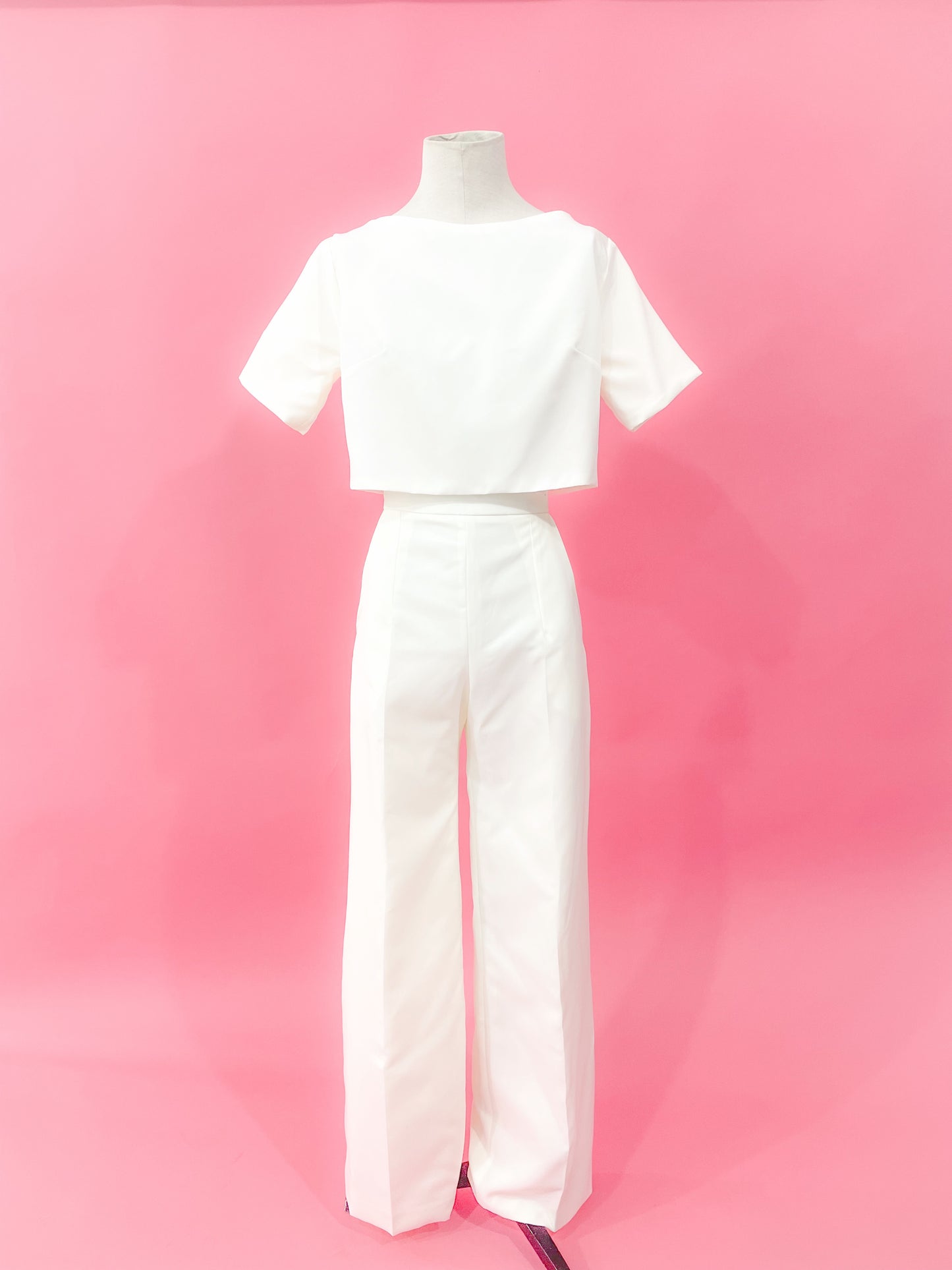 Muestra Set Pantalón Pata Ancha y Crop Top talla 8