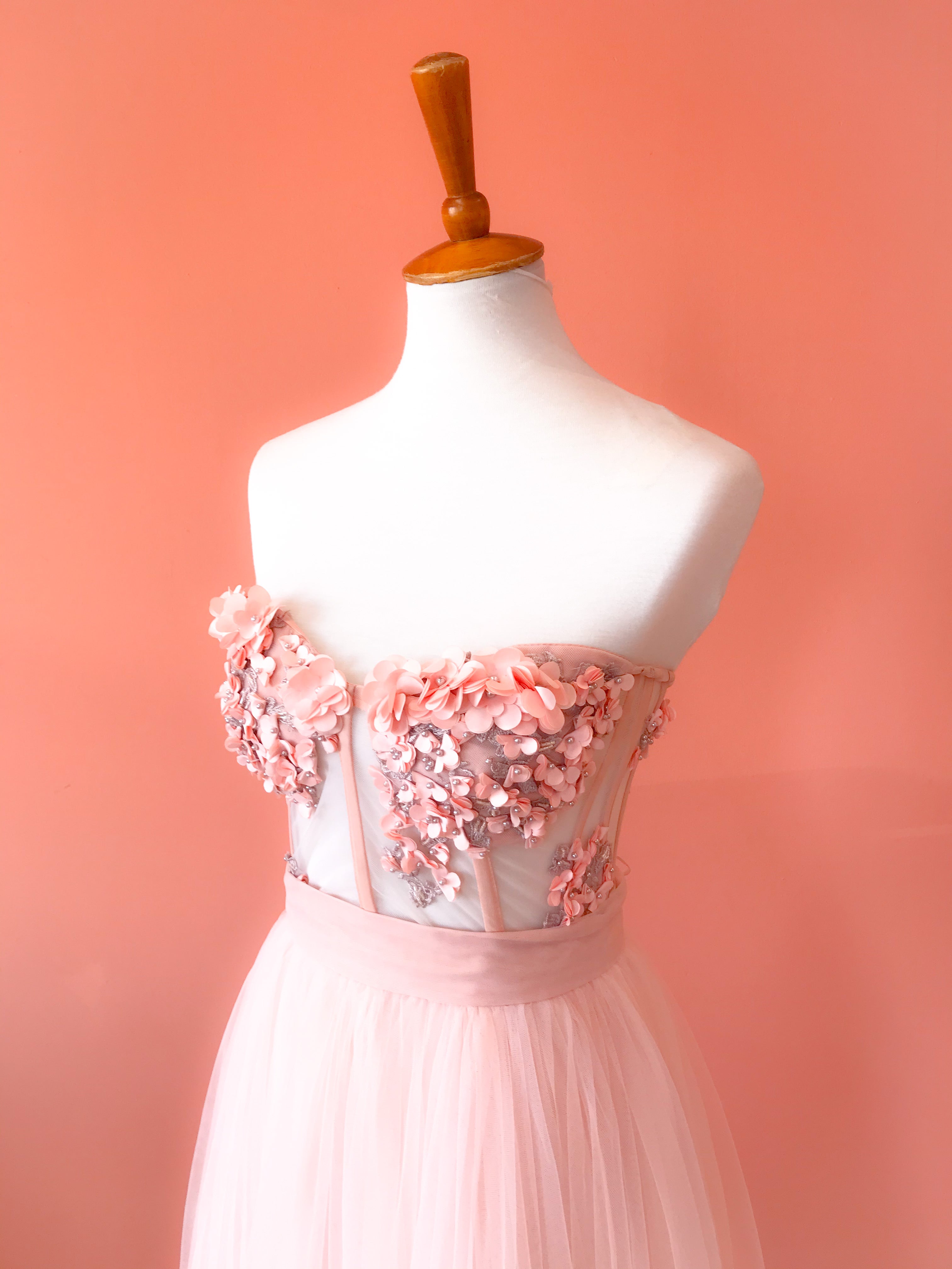 3D flower bustier and tulle skirt set
