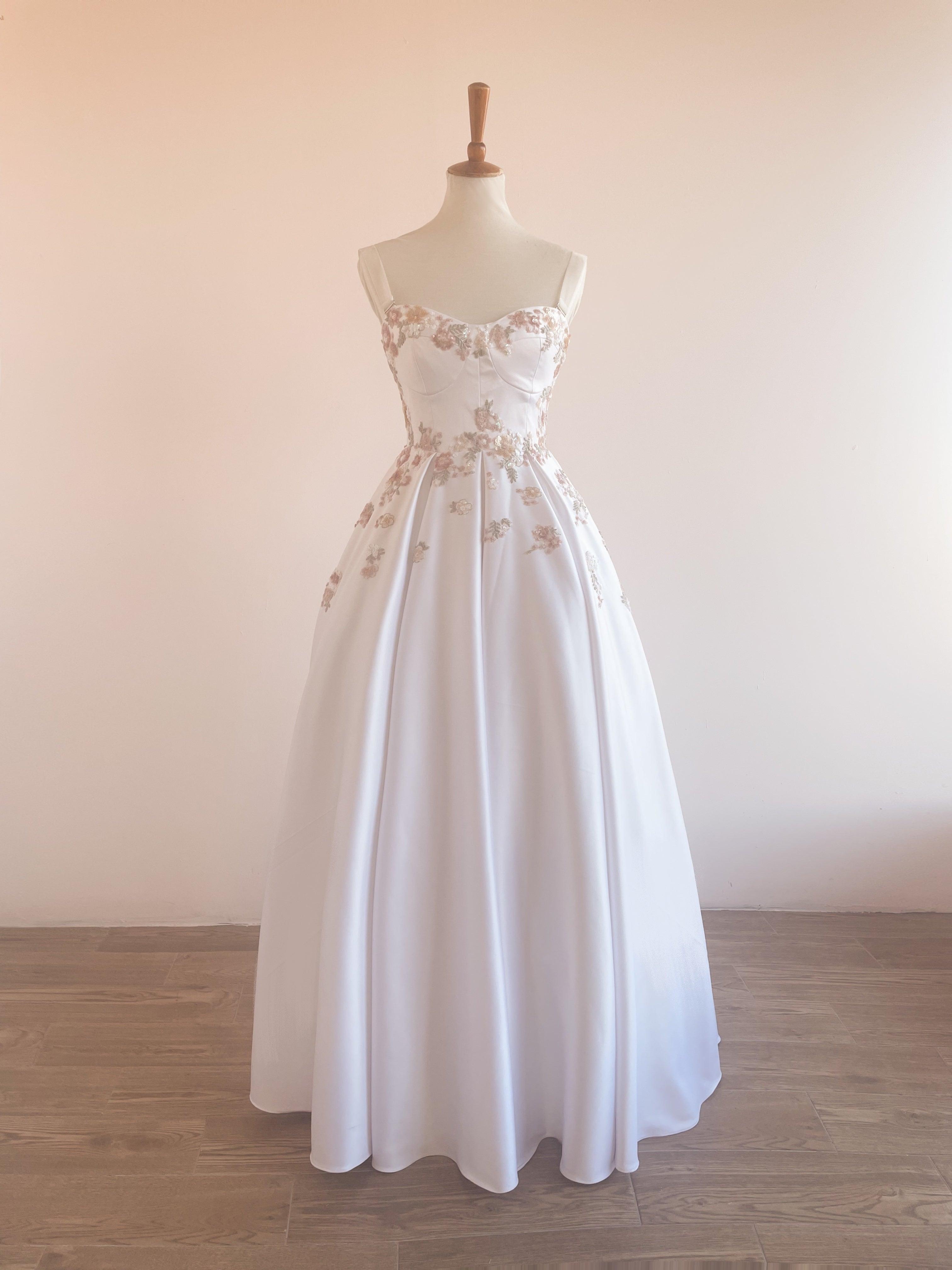 Valeria bridal dress