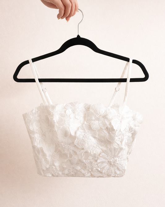 Sample Ivory dahlia top sample size 20-22 (approx.)