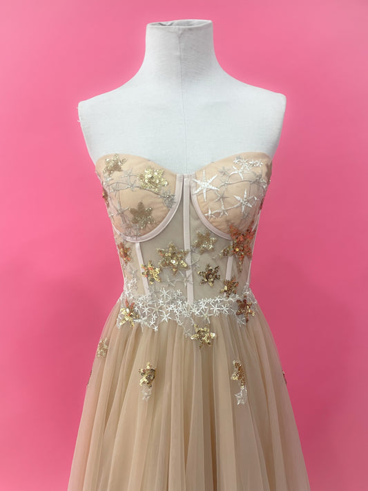 Mia Dress Sample