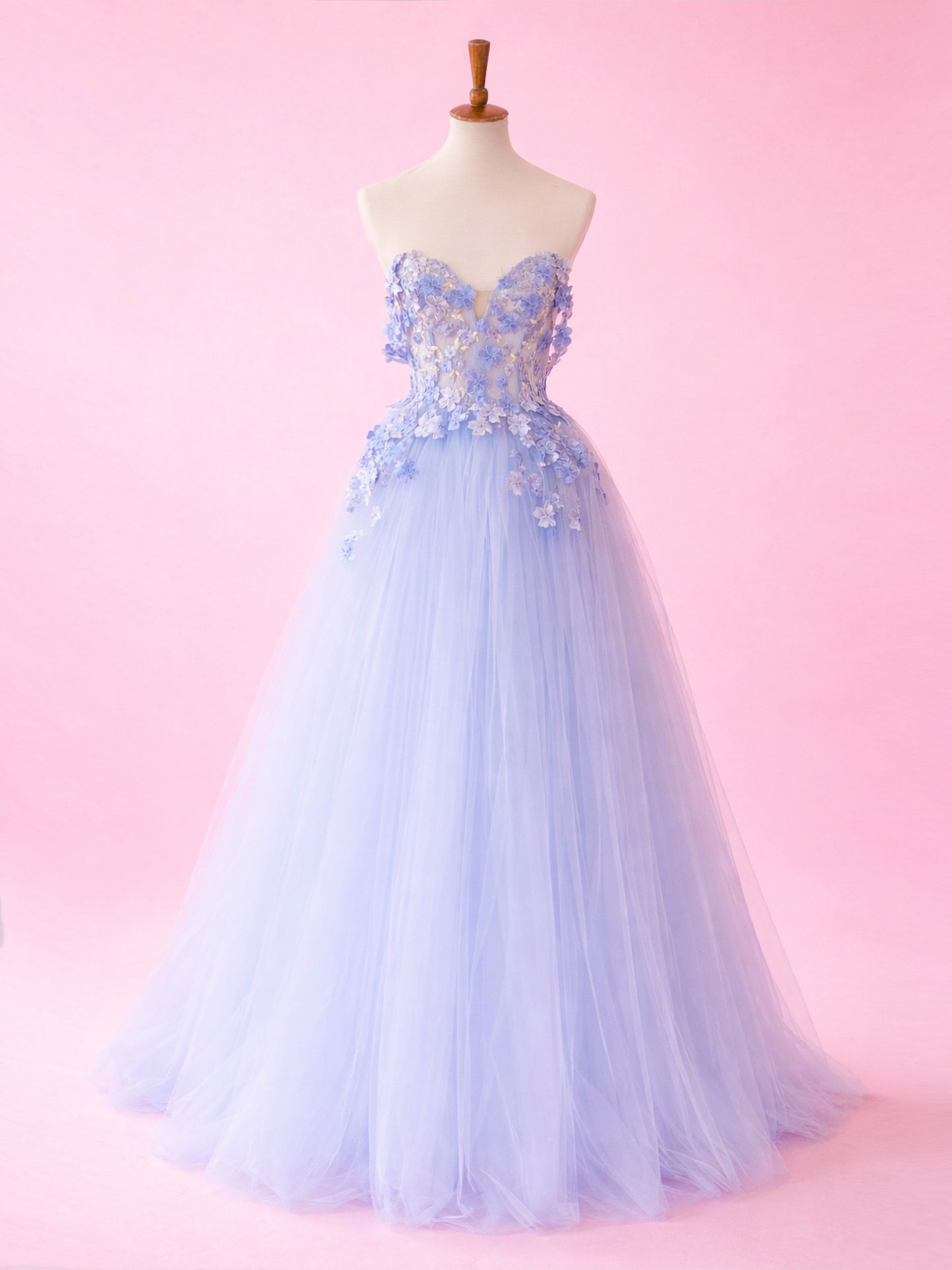 cordelia prom dress Rent House Of CB Cordelia Sorbet Lace Maxi Dress