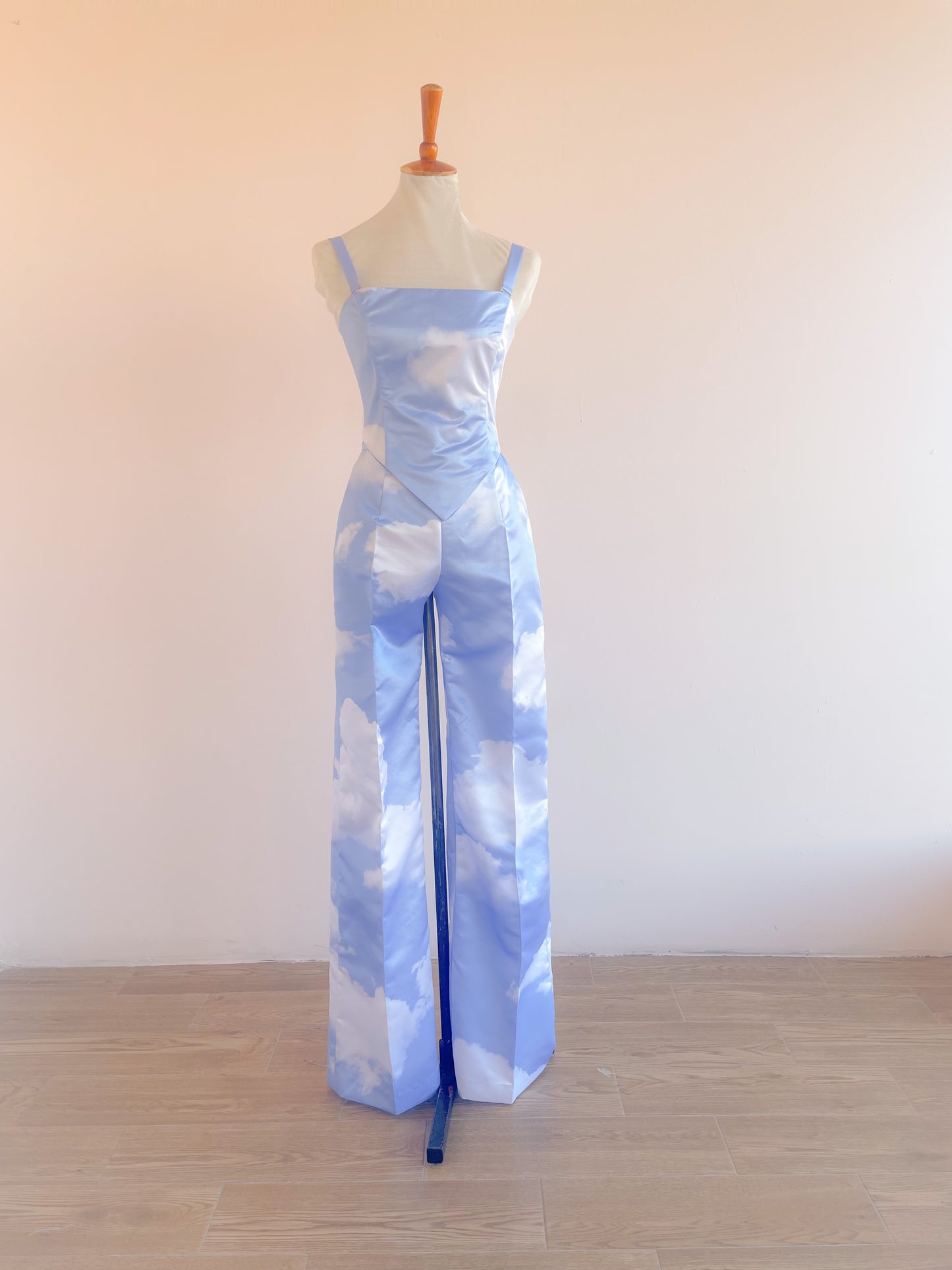 Muestra Corset Cielo medio día talla 6-8
