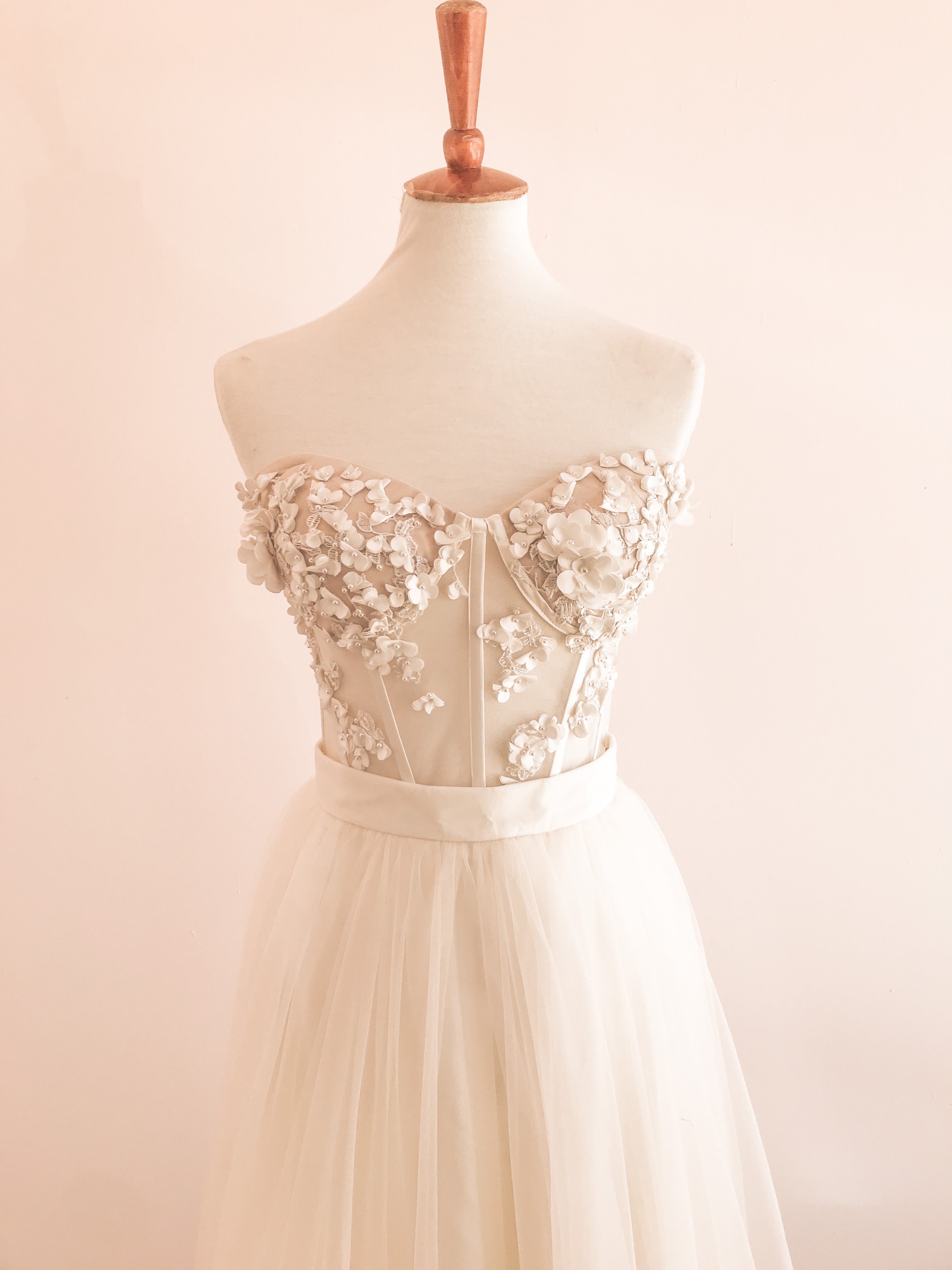 3D flower bustier and tulle skirt bridal set