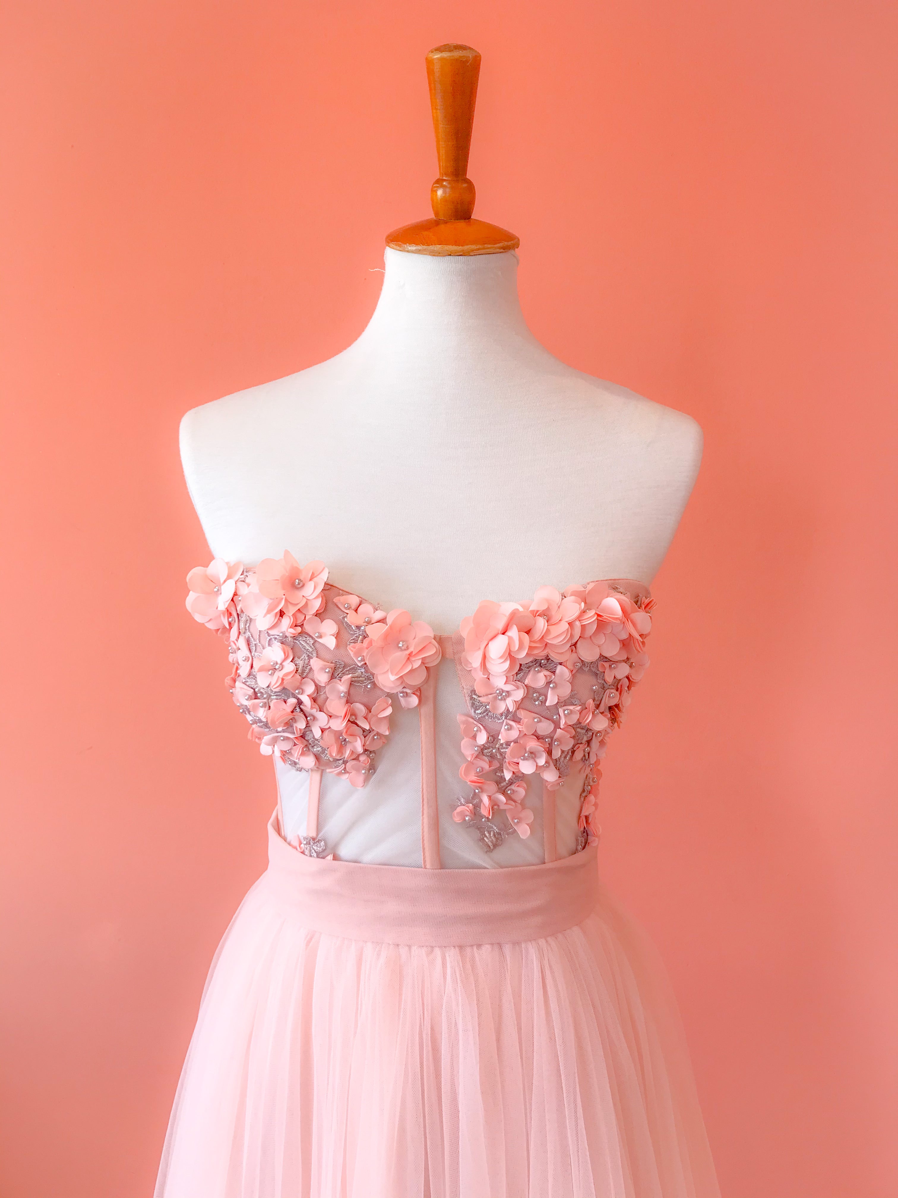 3D flower bustier and tulle skirt set