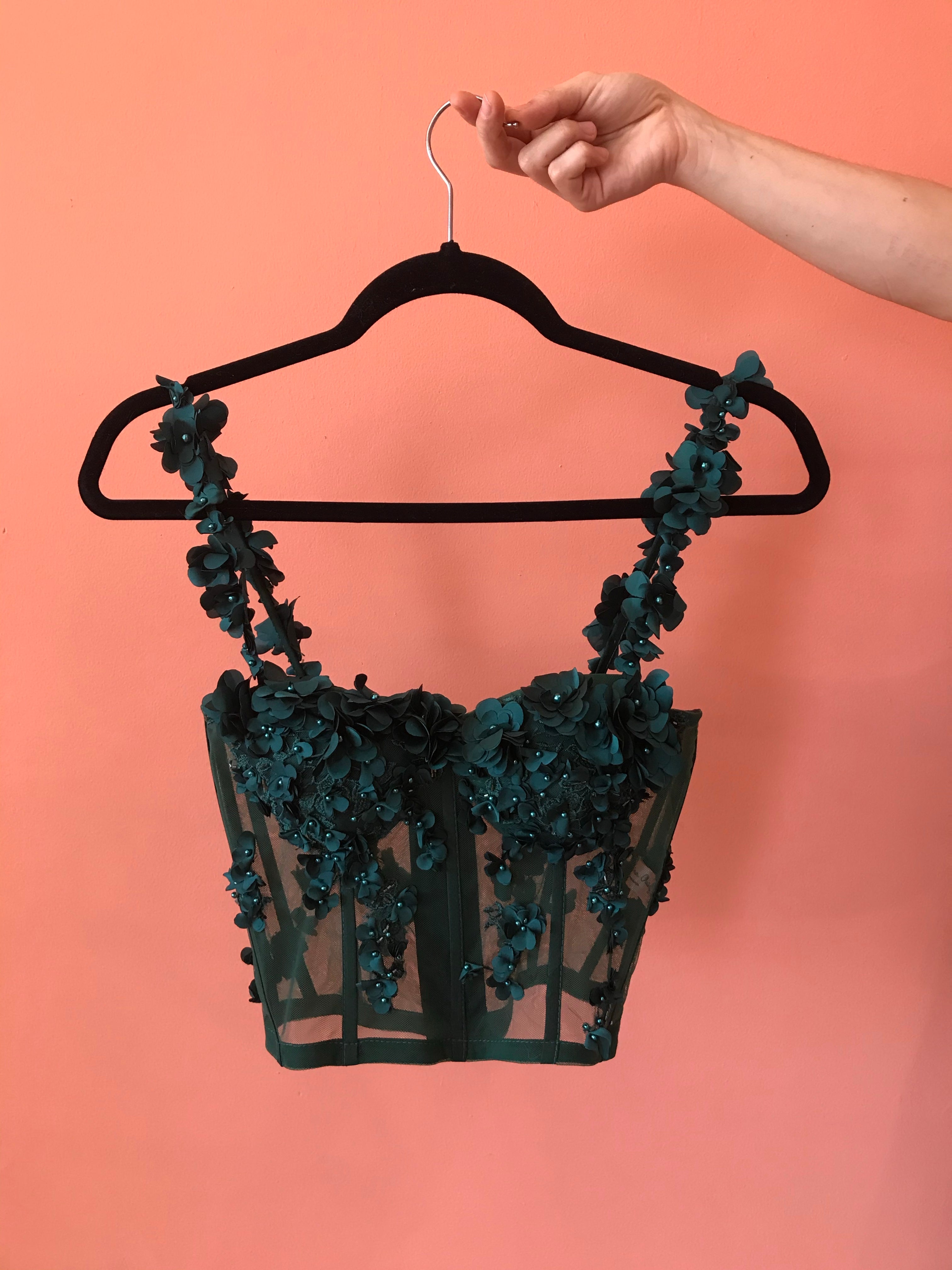 3D Flower Lace-Up Bustier Crop Top in Black - Retro, Indie and Unique  Fashion